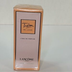 Lancôme Trésor In Love Perfume - Peach and Black
